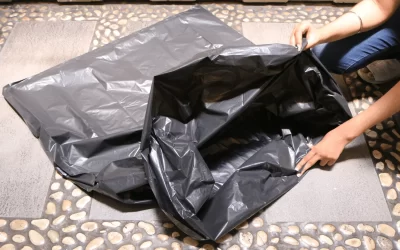 Pengiriman 48 Roll Plastik PE Hitam untuk Packing pada 13 Januari 2026