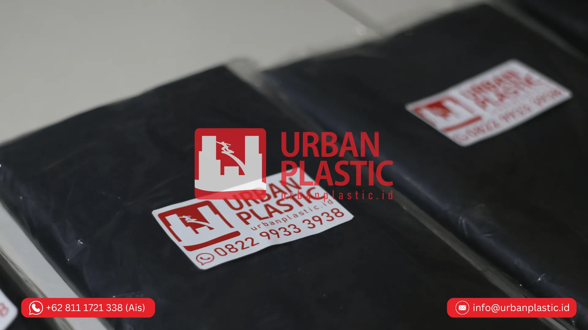 plastik sampah hitam merk Urban Plastic
