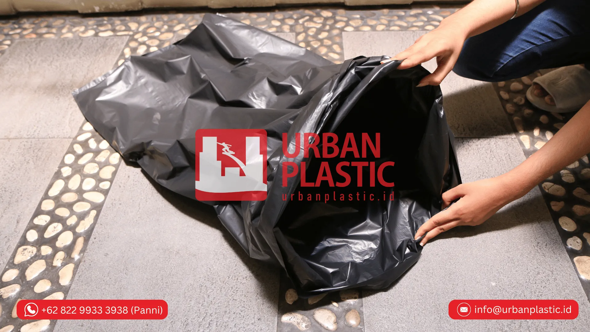 plastik sampah merk Urban Plastic-2